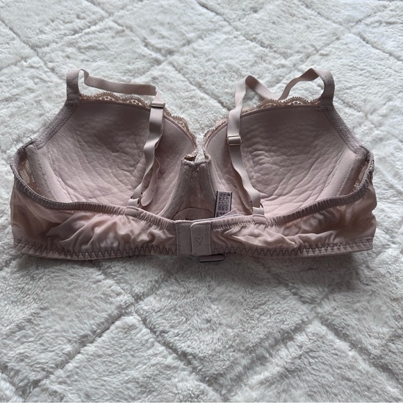 Victoria's Secret | Gold & Cream Metallic Dream Angels Lined Demi | Size 36C - Picture 7 of 14